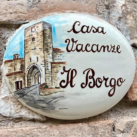 Casa Vacanze Il Borgo Gubbio Luaran gambar