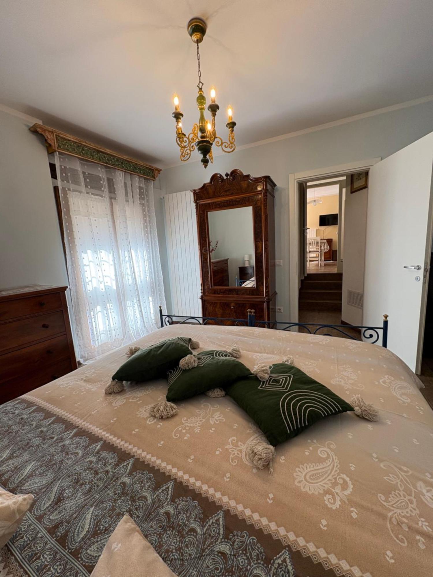 Casa Vacanze Il Borgo Gubbio Luaran gambar
